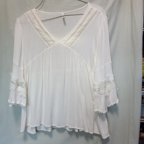White Crepe Asymmetrical Embroidered Fluttery Top Medium (T-273) - Picture 3 of 11